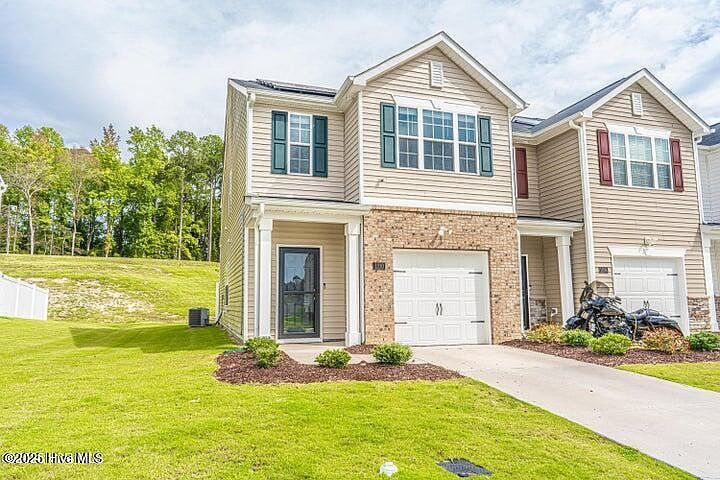 1st image of 1210 Gracie Ln
