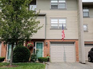 64 Metacomet Dr #64, Meriden, CT 06450