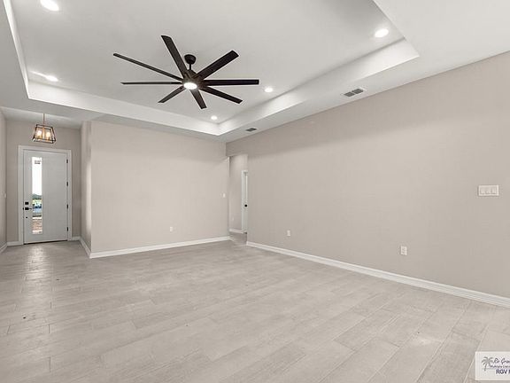 3rd image of 644 Mandelos Dr