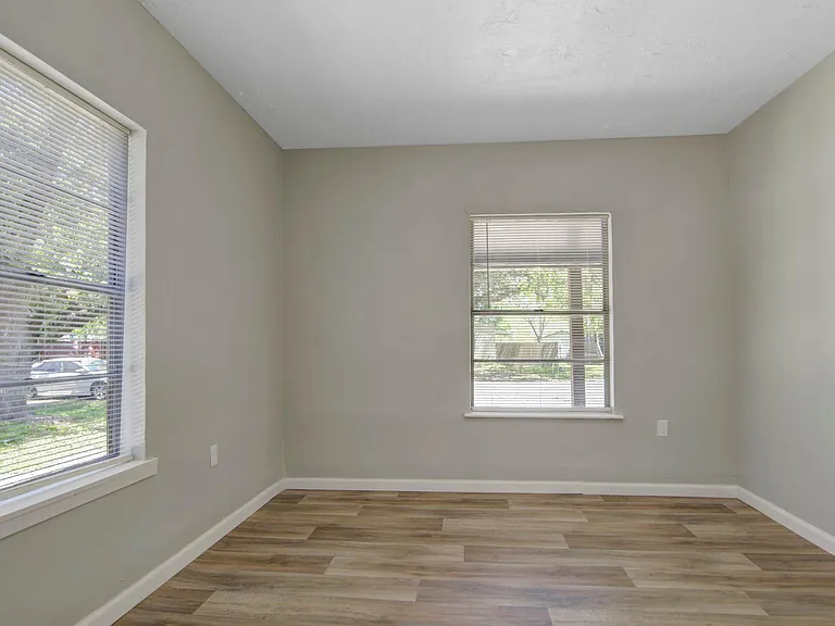 313 N Beauregard St #2 — Photo 8