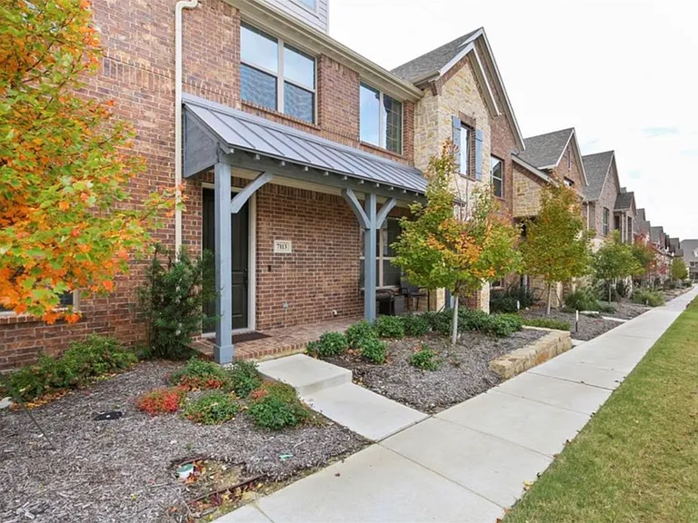 7113 Huckleberry Dr — Photo 4