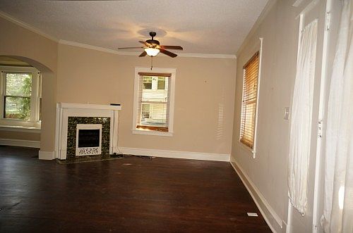 5th image of 4141 Holly St
