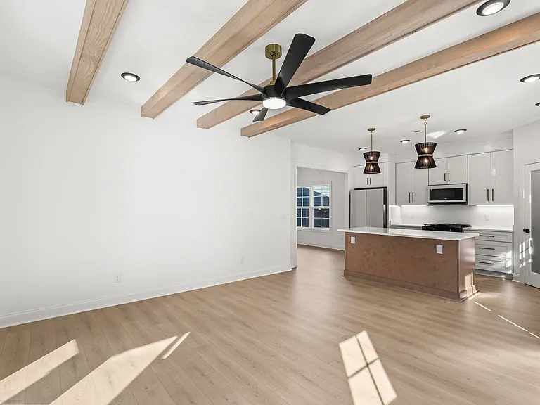116 Arbor Ridge Cir — Photo 10