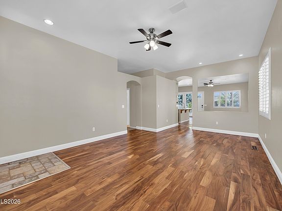 3rd image of 9941 Northrup Dr