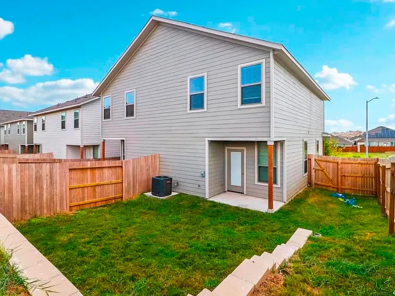 7504 Briarwood Pass #102 — Photo 11