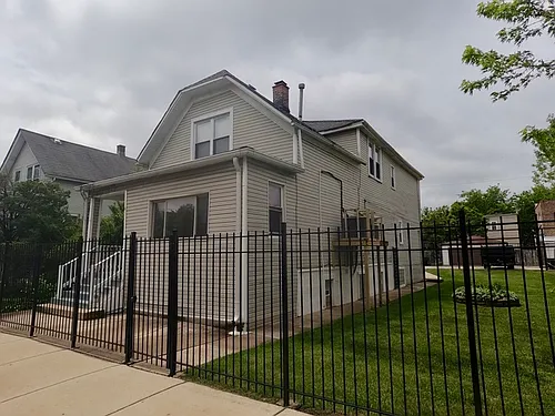 1430 N Leamington Ave #2 Photo 1