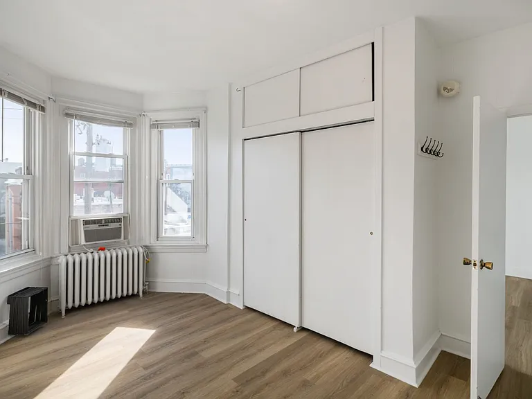 1349 Ellsworth St #3W — Photo 10