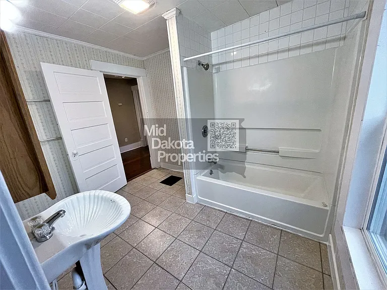 700 S Wisconsin St — Photo 16