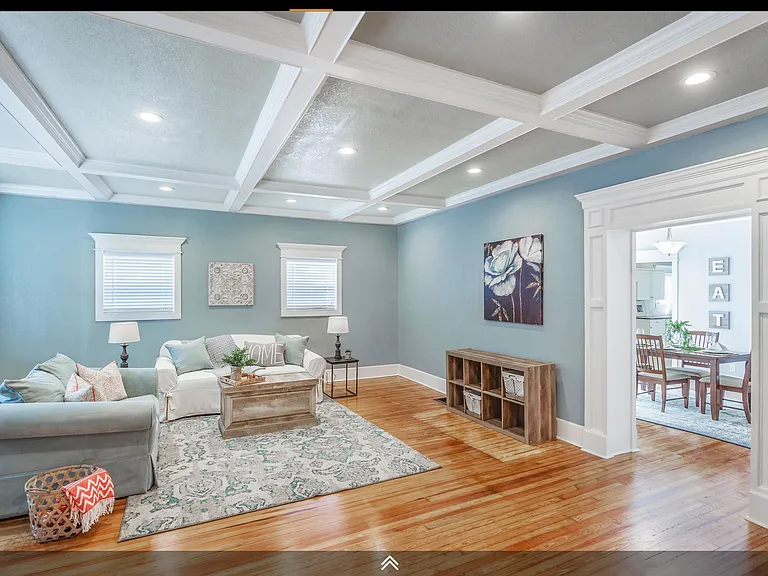 1502 Kirby Ave — Photo 7