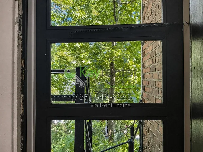 332 Mount Vernon Ave #6 — Photo 16