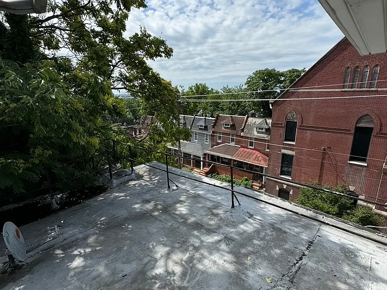 300 N Broom St #3 — Photo 6