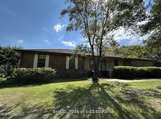 3240 Kings Bridge Rd, Moss Point, MS 39562