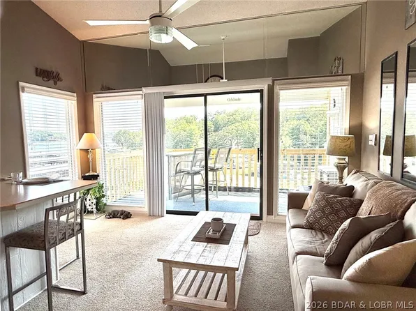 1442 Nichols Rd #G-401, Osage Beach, MO 65065