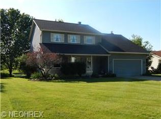 10378 Hanford Ln, Twinsburg, OH 44087