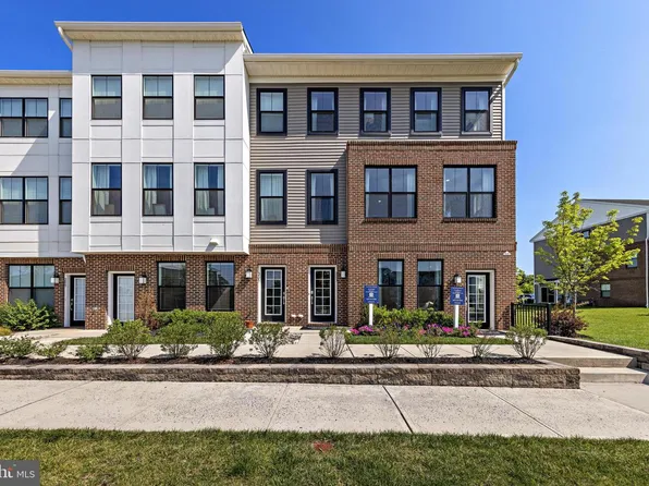 166 Leona Stewart Ln, Pennington, NJ 08534