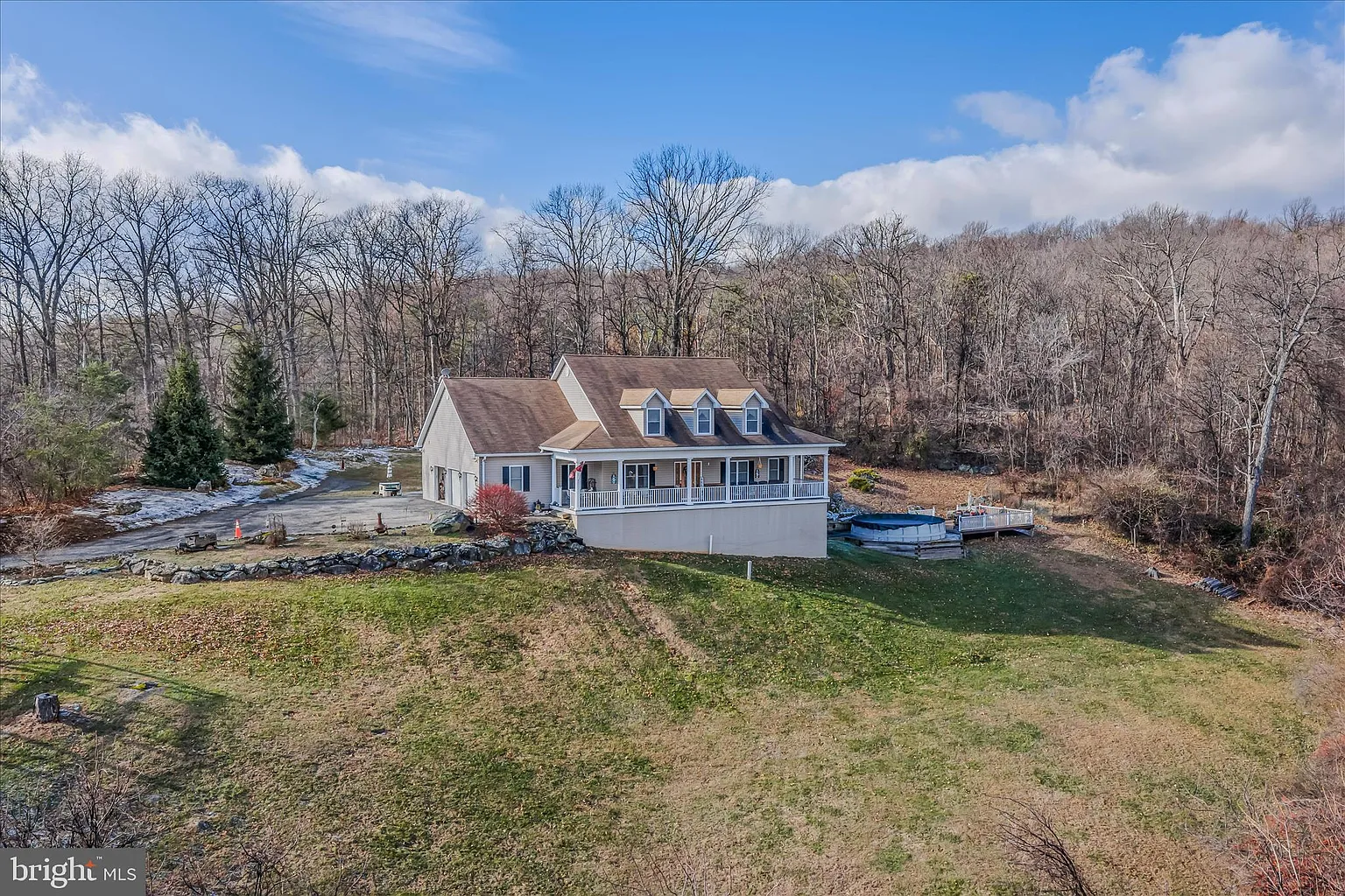 7020 Debold Rd photo 1