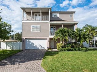 3901 Coquina Key Dr SE, Saint Petersburg, FL 33705