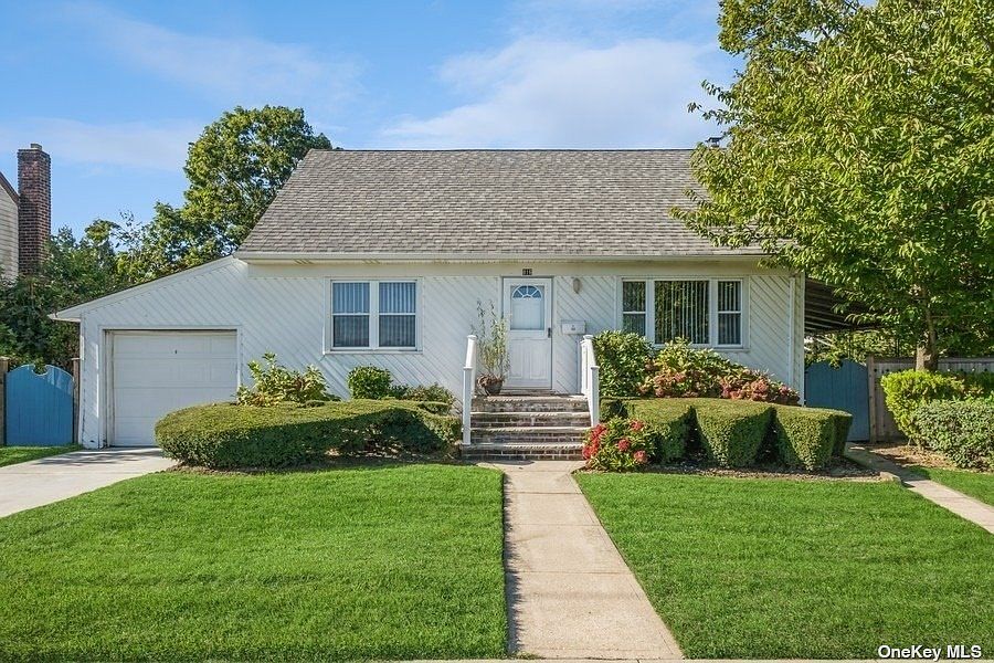 816 East Meadow Avenue, East Meadow, NY 11554 Zillow