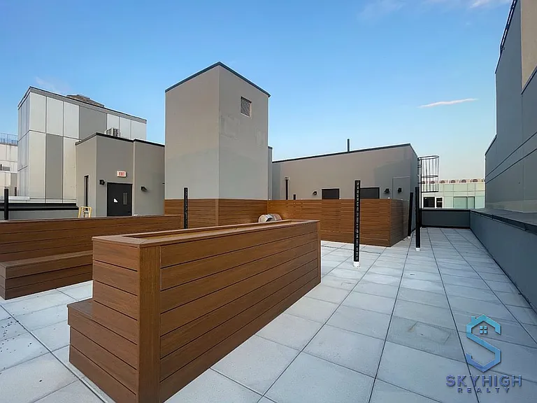 37-25 32nd St #5B — Photo 19