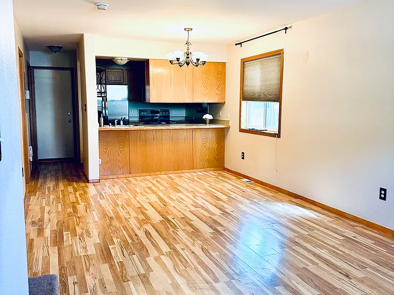 12454 Silver Fox Ln — Photo 4