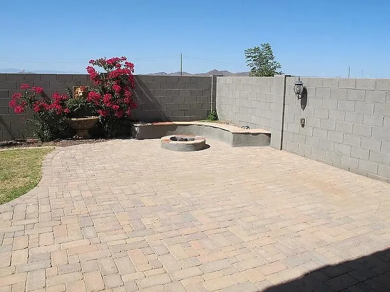 9902 W Melinda Ln — Photo 17