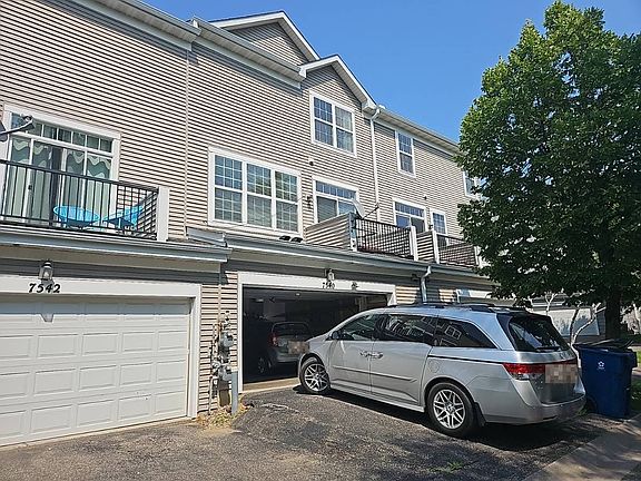 3rd image of 7540 Brunswick Ave N