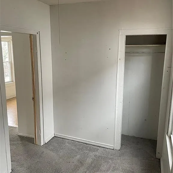 226 Longnecker St — Photo 9