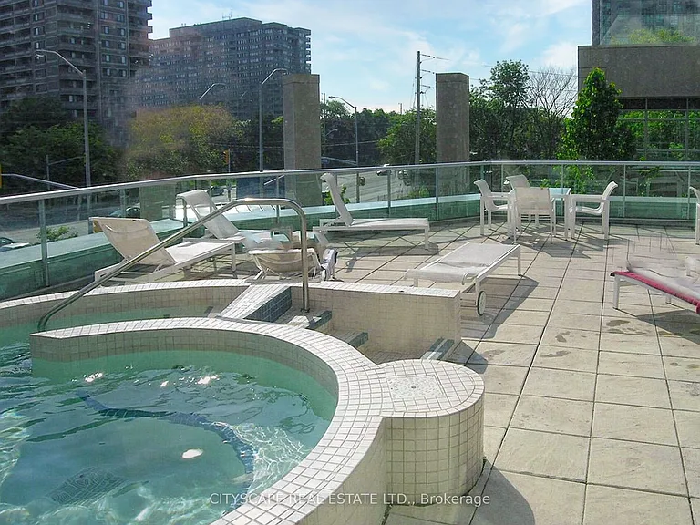 1 Elm Dr W #2111 — Photo 43