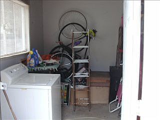 5th image of 212 S 26th St