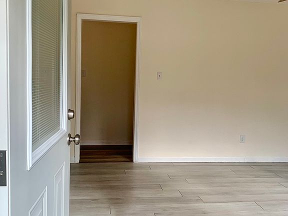4th image of 416 Rogers Rd