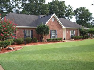 490 Augusta Dr, Meridian, MS 39305