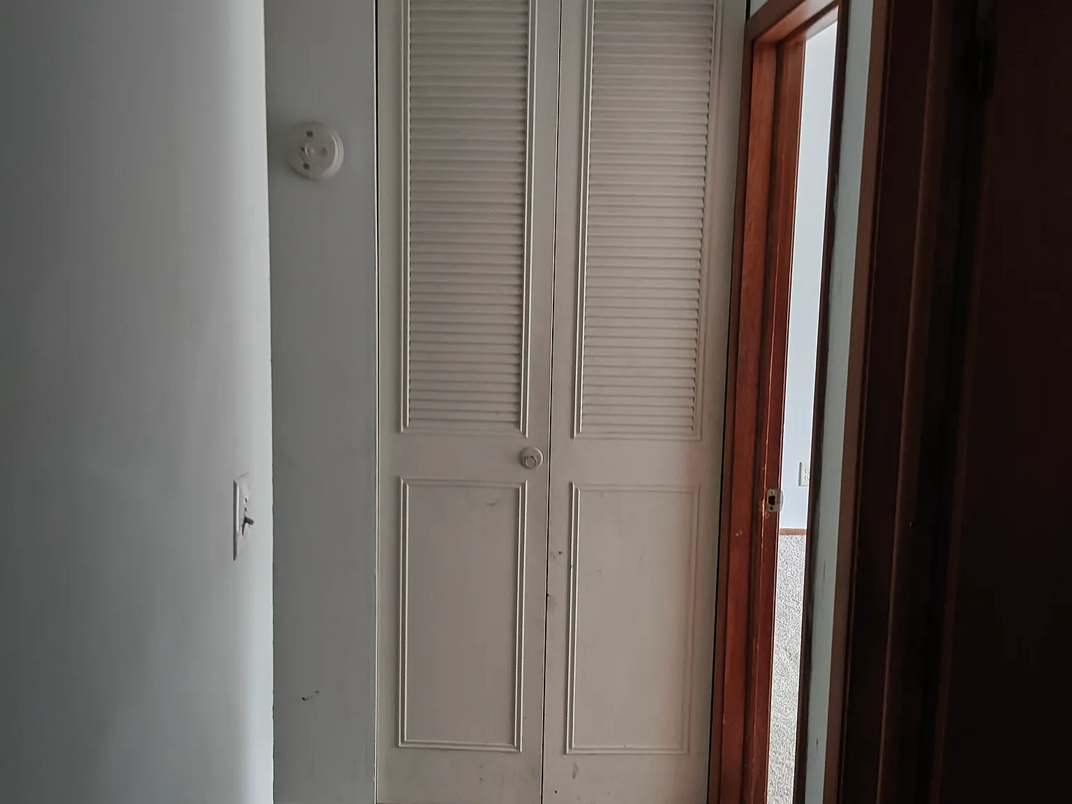 2 bed, 1003 sqft, $1,400 — Photo 2