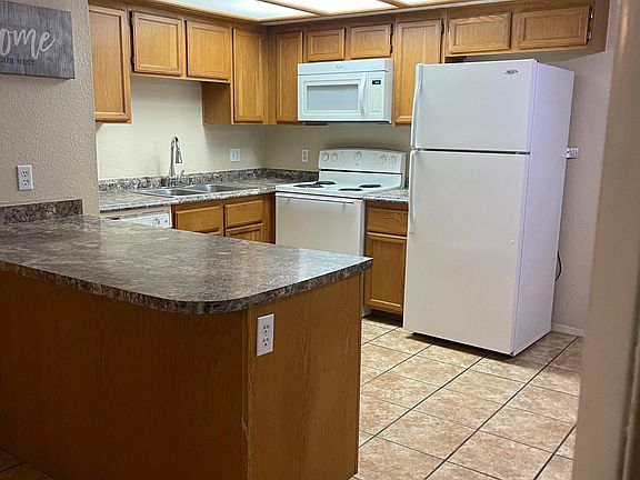 4th image of 1329 Cinder Rock Dr Unit 101