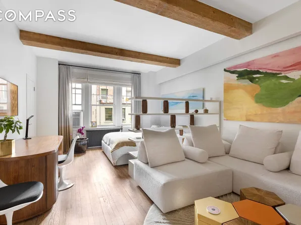 299 West 12th Street image 1 of 8