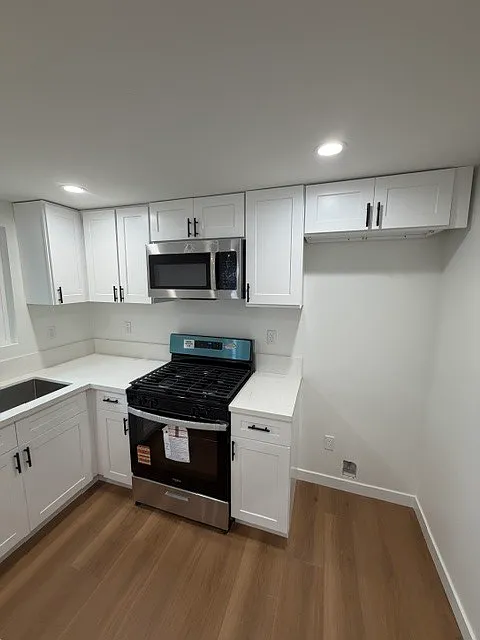 1114 Gladys Ave. - 1116... — Photo 4
