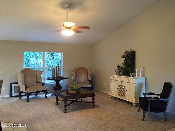 5th image of 6134 Meghan Dr