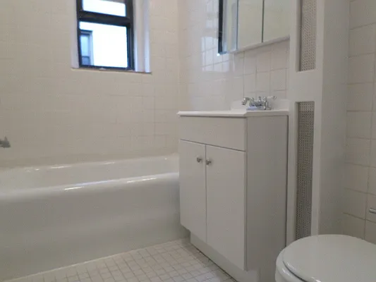 Rented by Keller Williams NYC | media 24