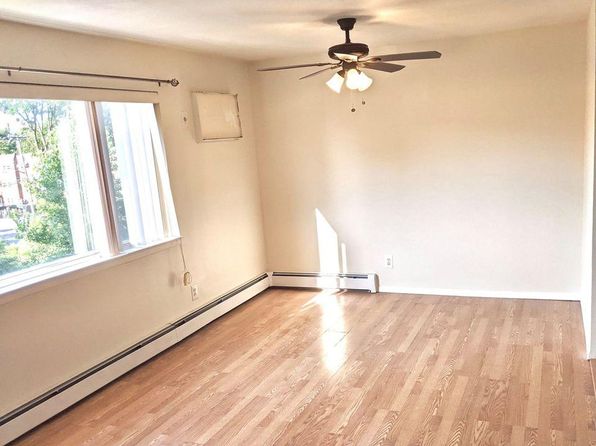 (undisclosed Address)