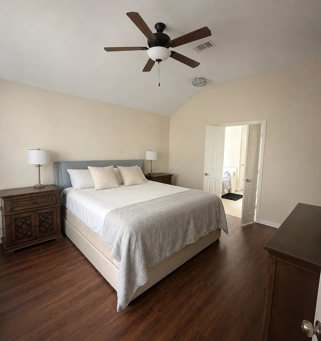 4 bed, 2003 sqft, $2,950 — Photo 3
