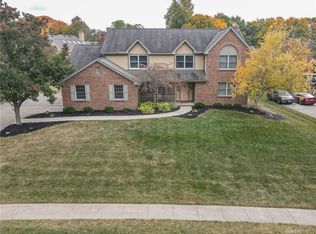 1400 Soaring Heights Dr, Dayton, OH 45440