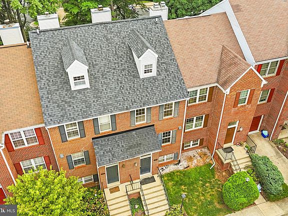 3rd image of 2141 Dominion Way