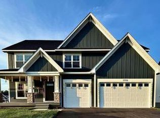 17938 Hidden Creek Trl, Lakeville, MN 55044