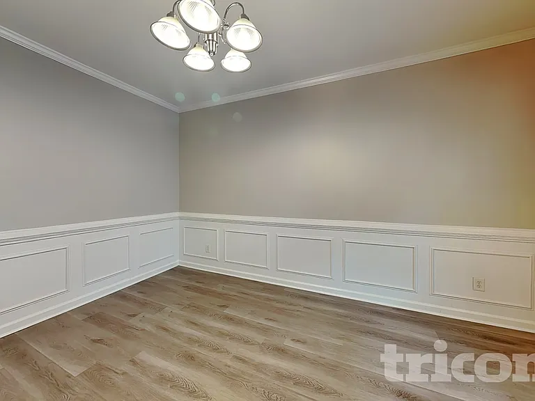 1219 Falls Creek Ct — Photo 6