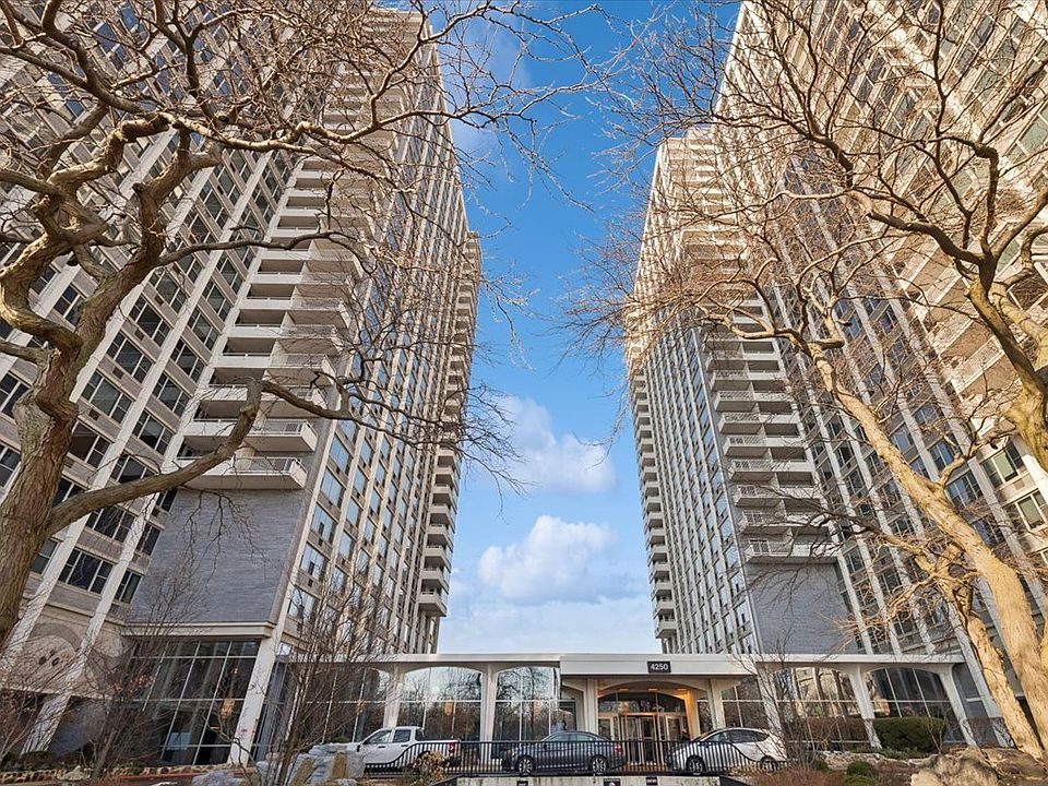 1st image of 4250 N Marine Dr APT 835