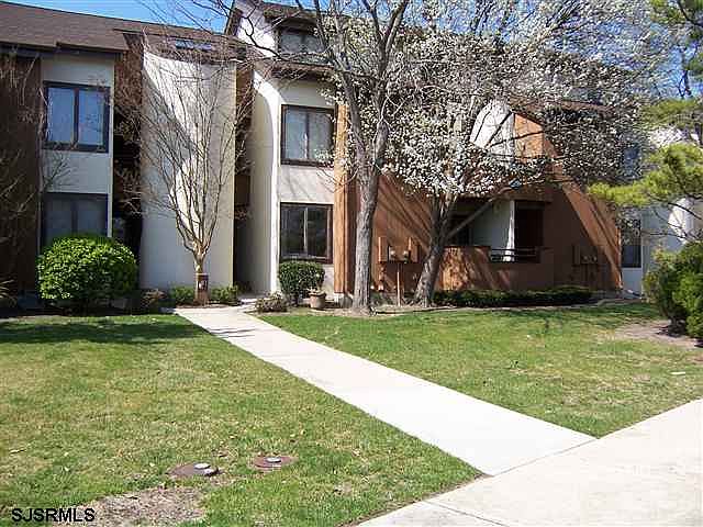 1st image of 140 Reef Dr