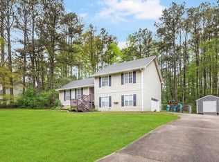 72 Harpers Pl, Carrollton, GA 30117