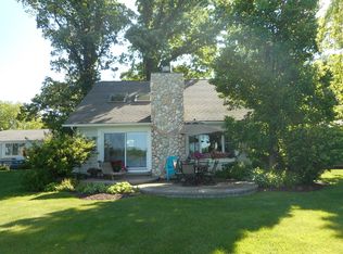 1060 S Hughes Rd, Howell, MI 48843