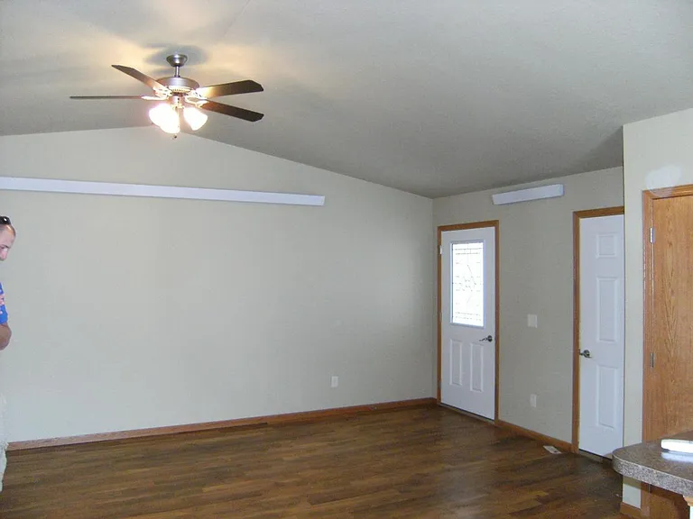 345 Edelweiss Ln — Photo 3