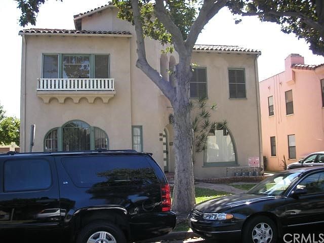 1st image of 2434 Cedar Ave