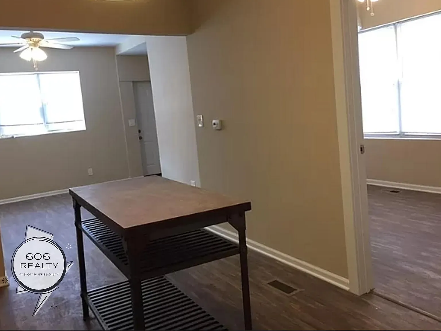 Lincoln Park Apartments on Clybourn! — Photo 4
